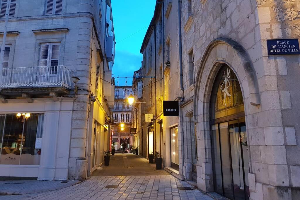 Superbe Loft T4 De 96 M2 Au Coeur Perigueux Lägenhet Exteriör bild