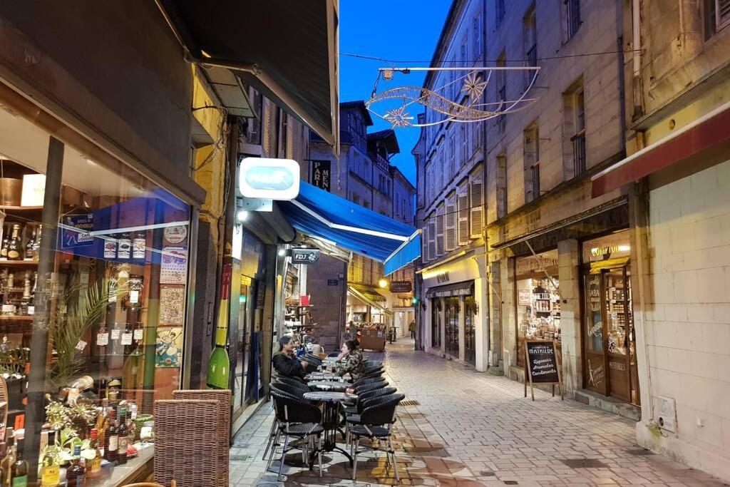 Superbe Loft T4 De 96 M2 Au Coeur Perigueux Lägenhet Exteriör bild